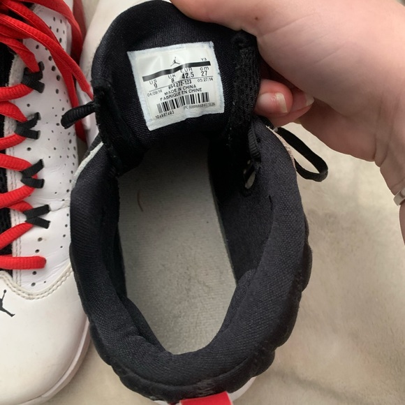 jordan’s! - Picture 3 of 6